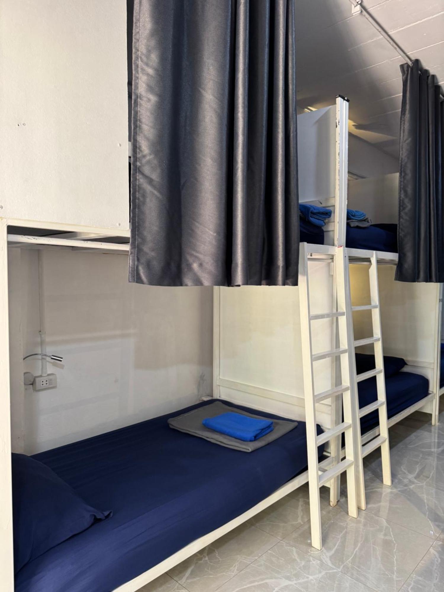 Magic Hostel เกาะพีพี ภายนอก รูปภาพ